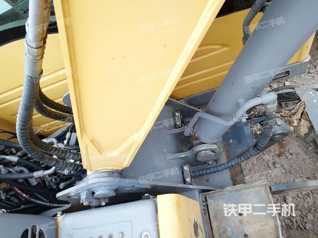 大臂根部 斜(工作和回转装置) 大臂根部 斜(工作和回转装置)