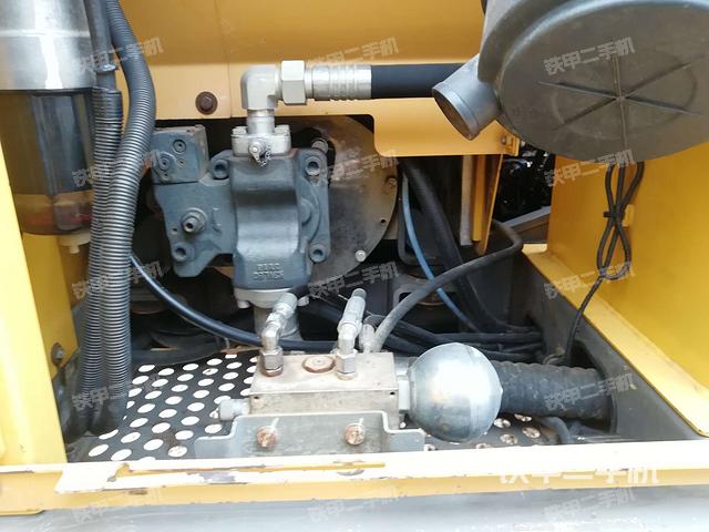 液压泵室(大件舱室) 液压泵室(大件舱室)