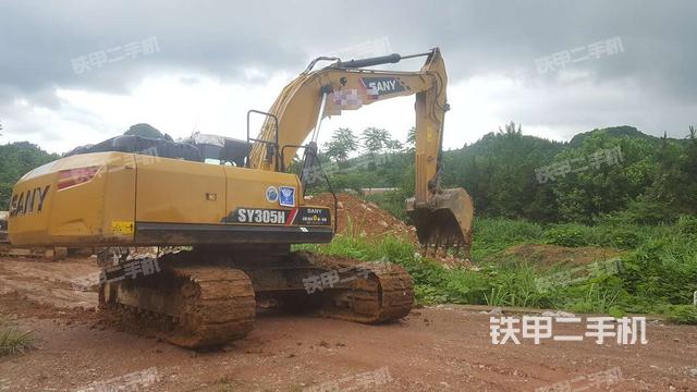右后45(整机外观) 右后45(整机外观)