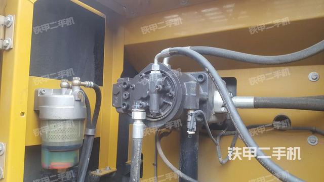 液压泵斜45 左(大件舱室) 液压泵斜45 左(大件舱室)