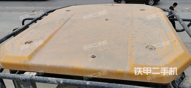 驾驶室顶部 外（驾驶室部分）