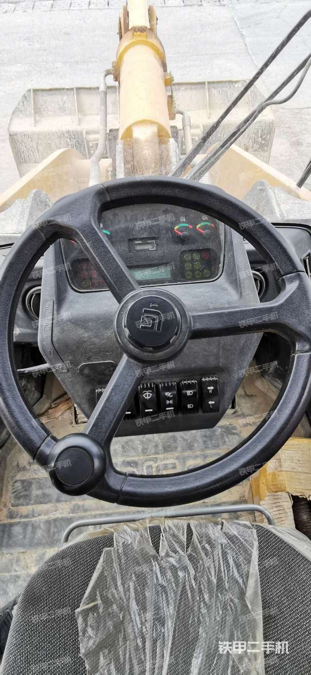 仪表盘（驾驶室部分）