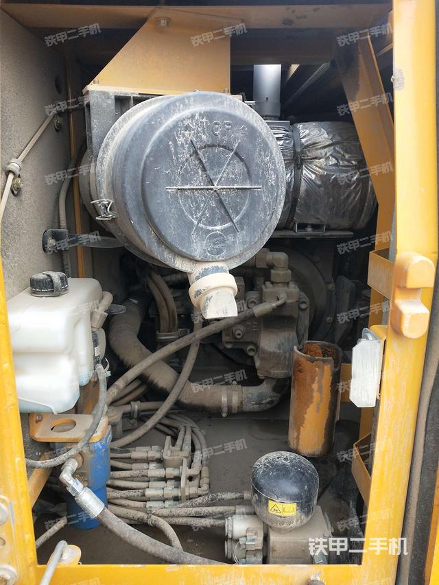 液压泵室（大件舱室）