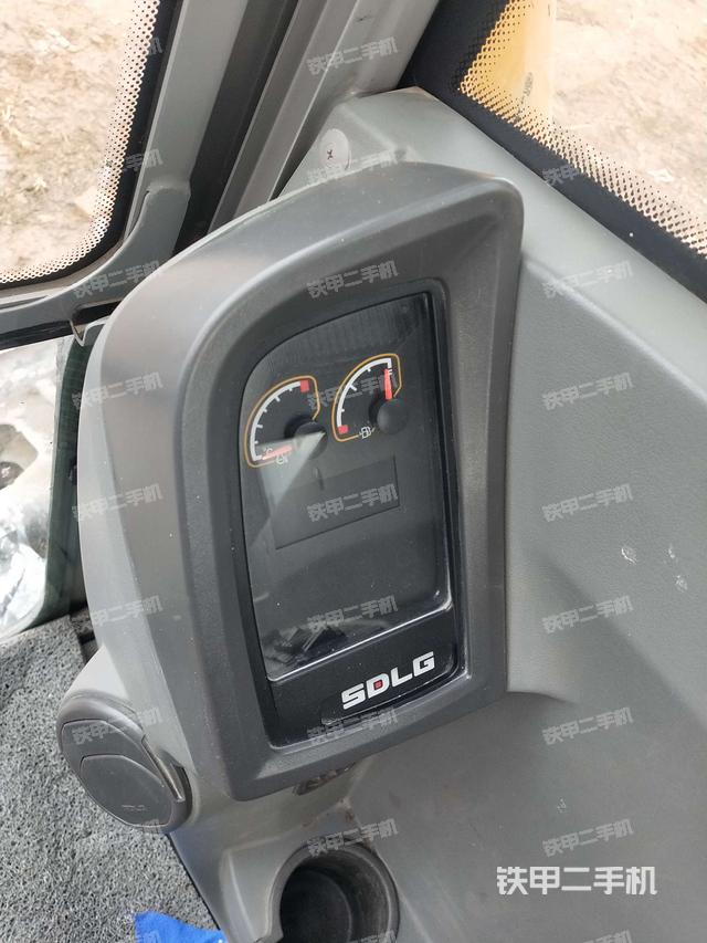 显示屏 （驾驶室部分）