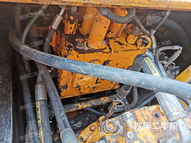 分配阀(上车部件) 分配阀(上车部件)