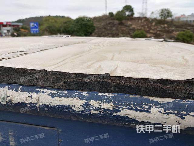 驾驶室顶部 外（驾驶室部分）