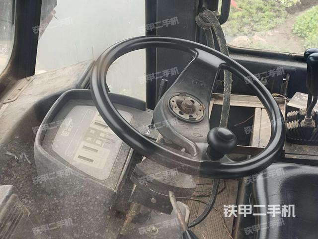 仪表盘（驾驶室部分）