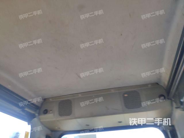 顶棚整体(驾驶室部分) 顶棚整体(驾驶室部分)
