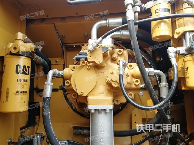 液压泵室(大件舱室) 液压泵室(大件舱室)