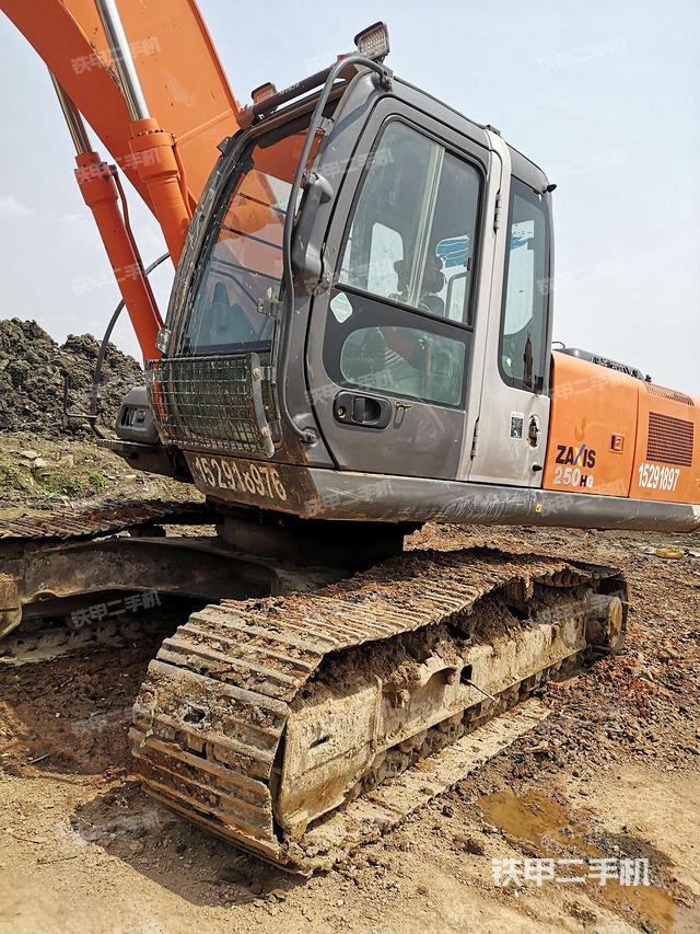 日立zx250h3g挖掘机