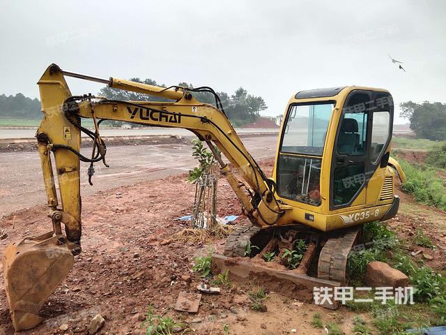 玉柴YC35-6挖掘机