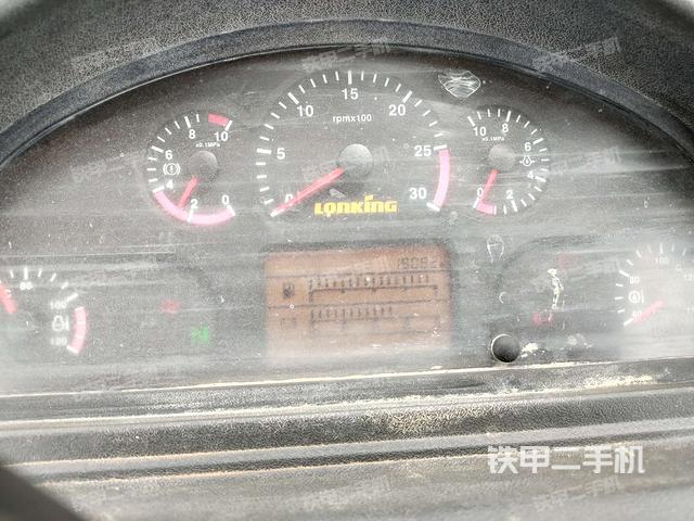 仪表盘（驾驶室部分）