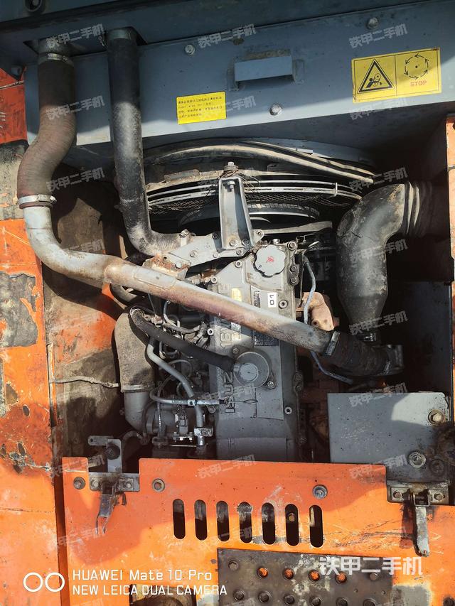 日立ZX250LC-3挖掘机