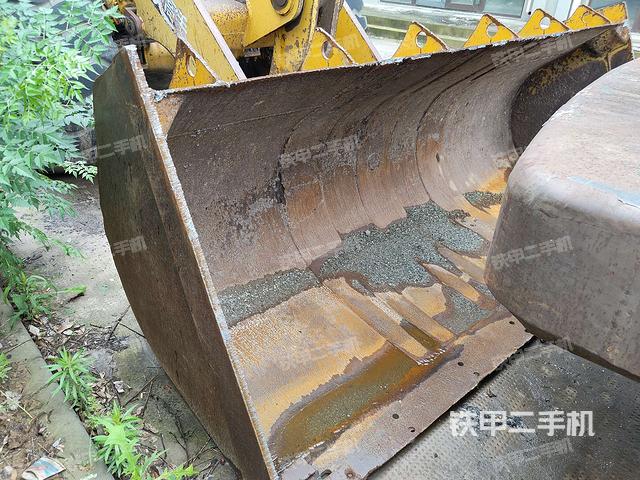 铲斗前45°(工作装置) 铲斗前45°(工作装置)