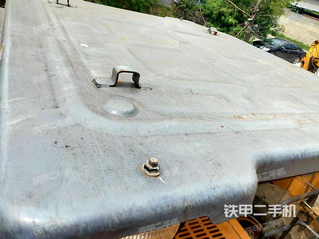 驾驶室顶部 外（驾驶室部分）