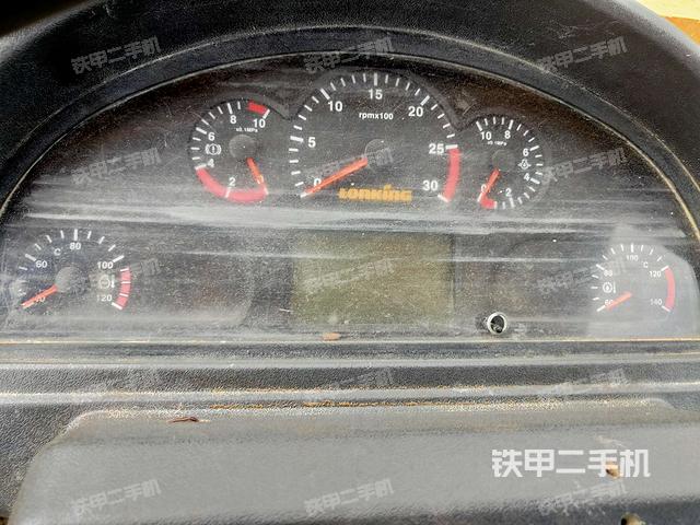 仪表盘（驾驶室部分）