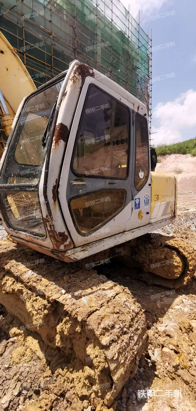 住友sh120a2挖掘机