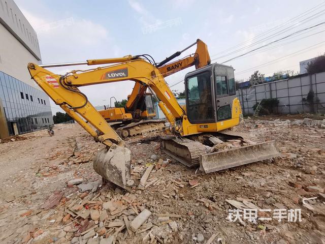 雷沃重工FR65E挖掘机