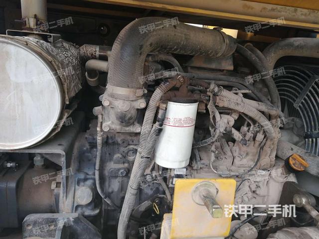 发动机室（上车部件）