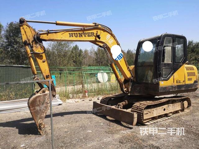 恒特重工HT65-8挖掘机