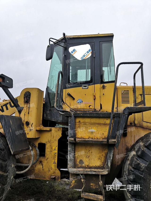 山推sl50w装载机