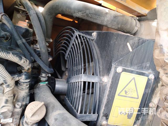 水箱+风扇特写（上车部件）