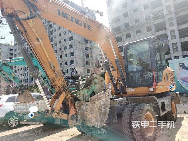 恒特重工HT145W挖掘机