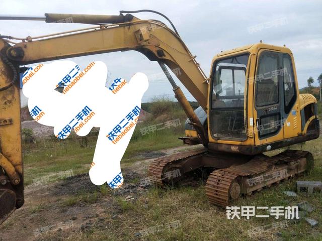 玉柴YC85-8挖掘机