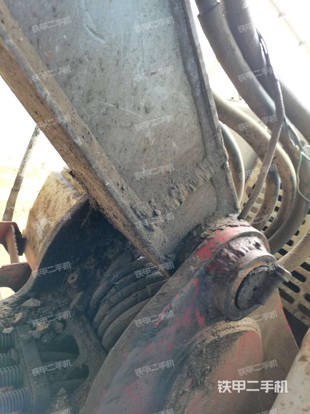 大臂根部 斜（工作和回转装置）