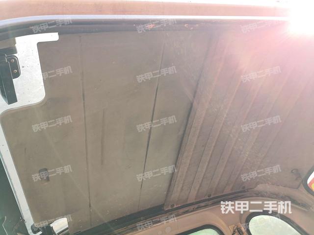 顶棚整体（驾驶室部分）