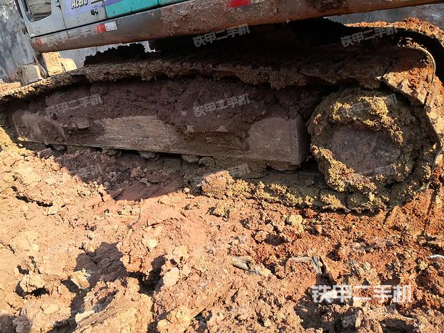 右侧履带整体（行走机构）