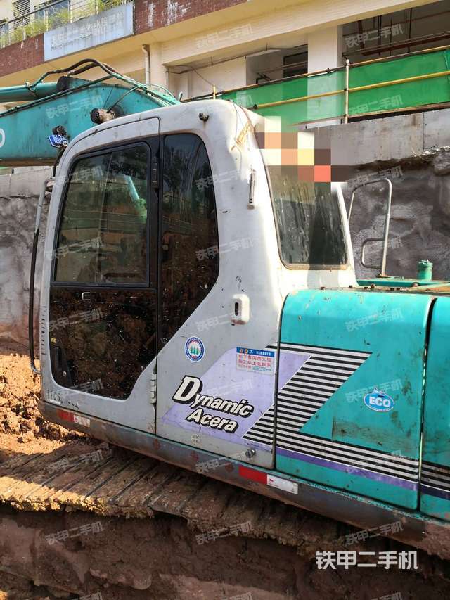 驾驶室左后45度（驾驶室部分）