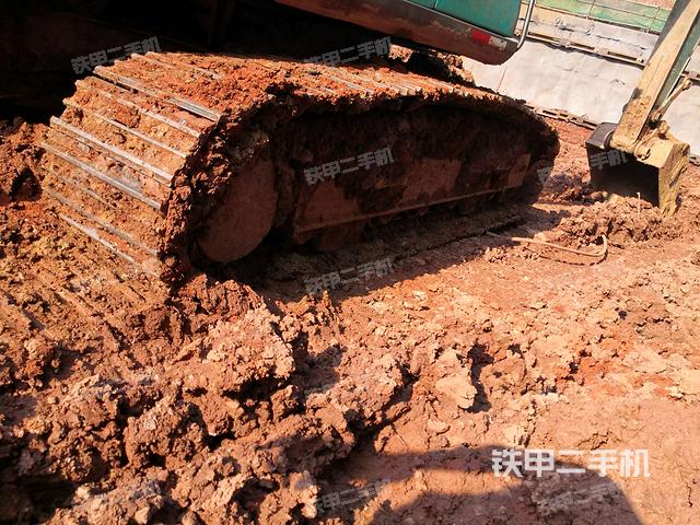 左侧履带整体 （行走机构）