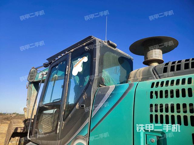 神钢sk270xd10挖掘机