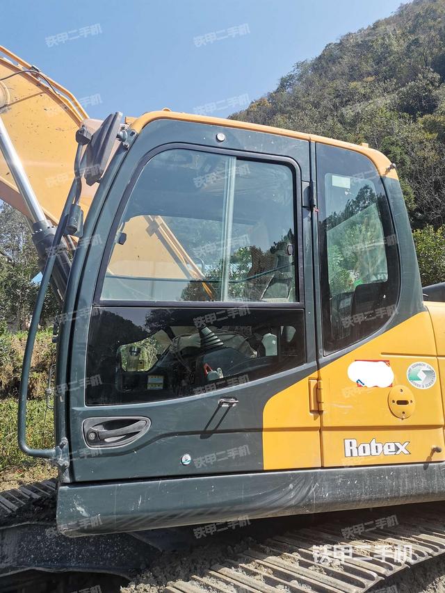 现代r225lvs挖掘机