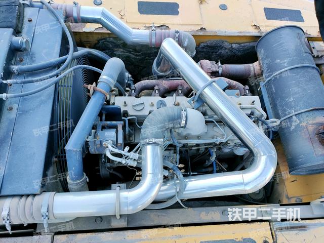 发动机整体俯视（整机外观）