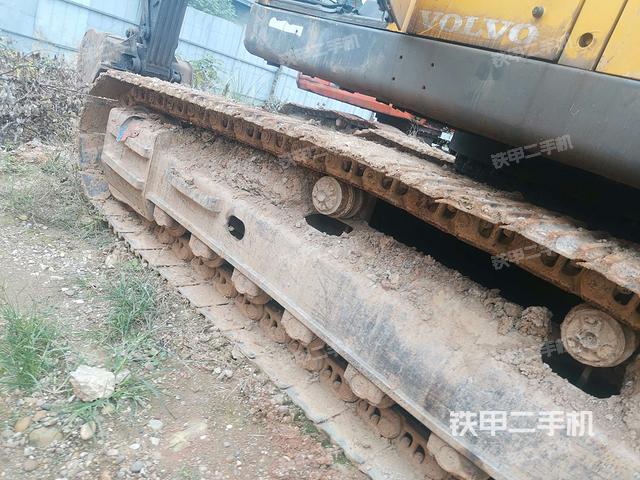 左驱动轮（行走机构）