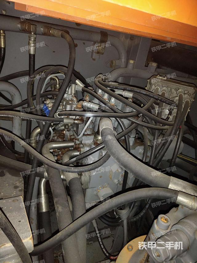 深圳市场二手日立zx350k-3挖掘机-分配阀实拍图-280