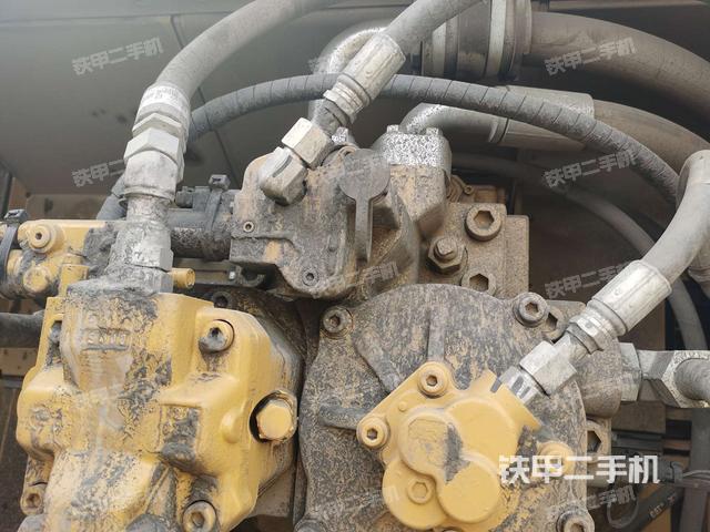 液压泵斜45 右(大件舱室) 液压泵斜45 右(大件舱室)