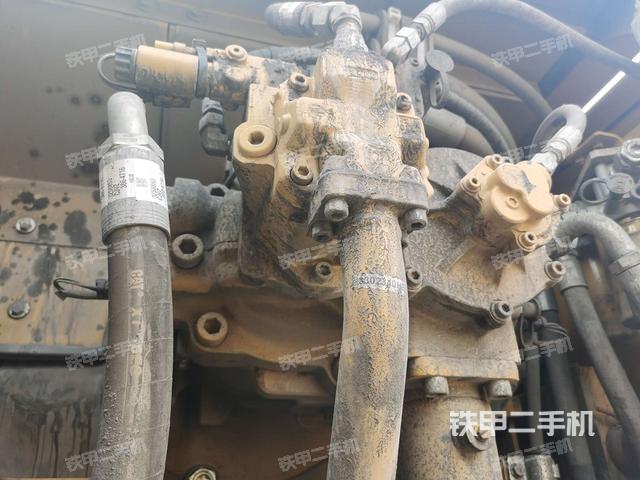 液压泵斜45 左(大件舱室) 液压泵斜45 左(大件舱室)