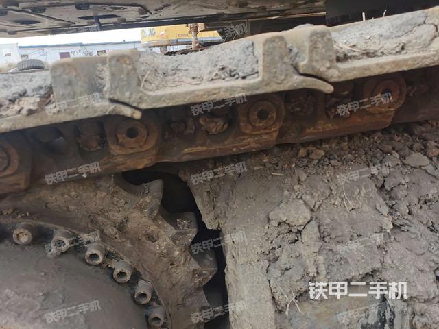 右驱动轮(行走机构) 右驱动轮(行走机构)