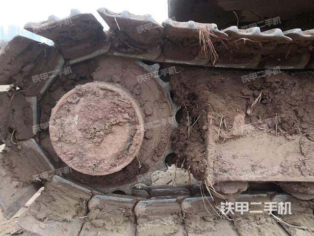 左驱动轮（行走机构）