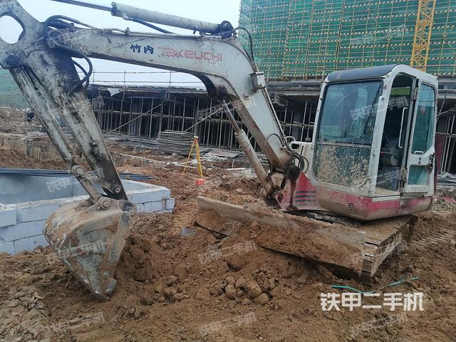 竹内TB160C挖掘机