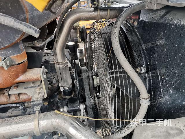 保定市场二手柳工clg850h装载机-散热器正面实拍图-351
