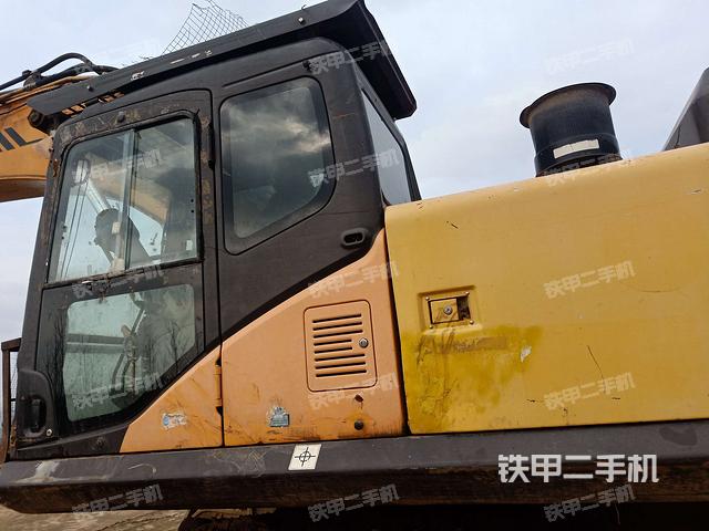 驾驶室左后45度（驾驶室部分）