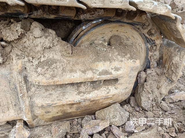 左导向轮（行走机构）