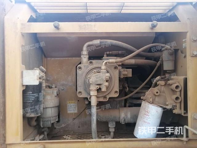 液压泵斜45 右（大件舱室）