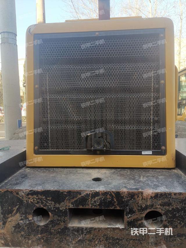 正后方（整机外观）