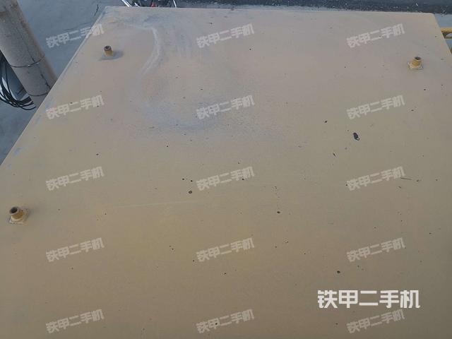 驾驶室顶部 外（驾驶室部分）