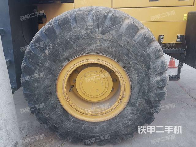 左后轮（行走机构）